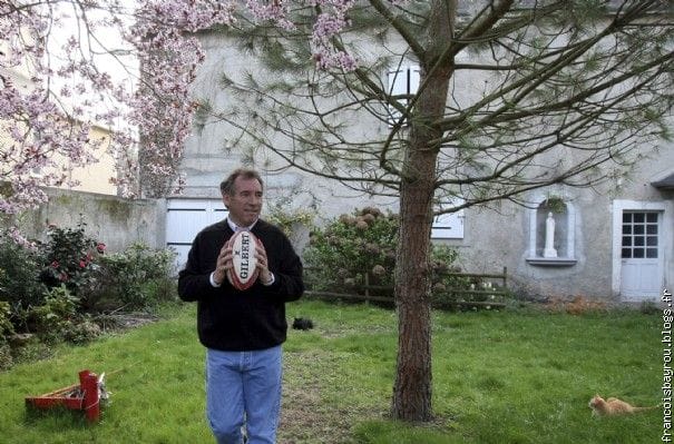 Calixte Bayrou : découvrez le parcours et l'actualité du musicien français
